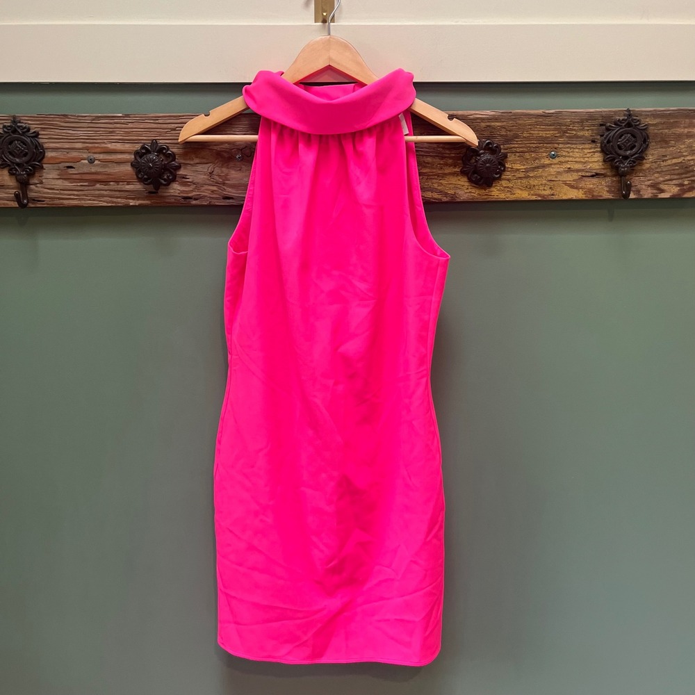 Sail to Sable STS Neon Pink Sleeveless High Neck Button Back Shift Dress Small - Picture 1 of 5